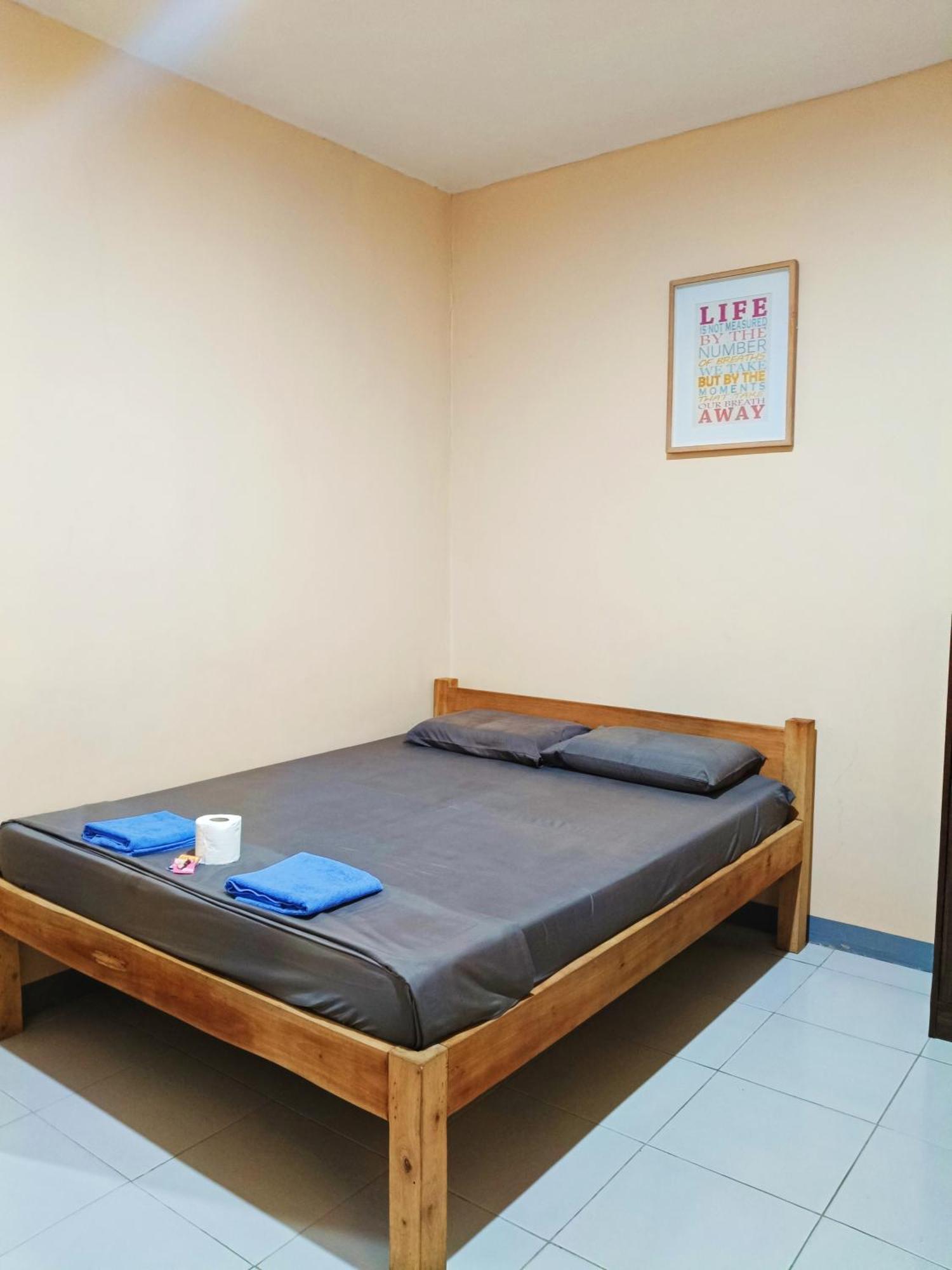 James Homestay Siquijor Zimmer foto